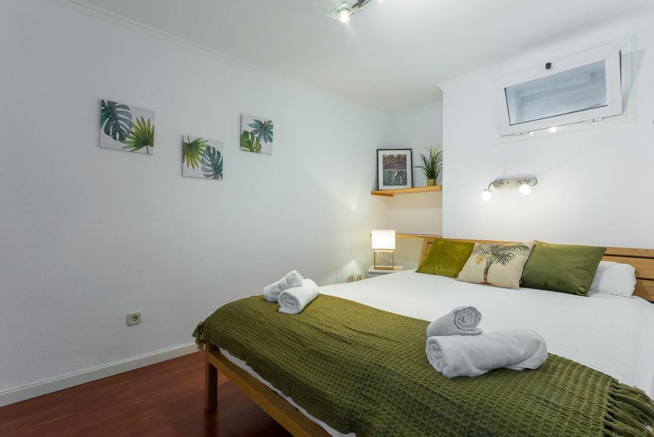 Lodging Apartments Illa Diagonal Barcelona Exterior photo